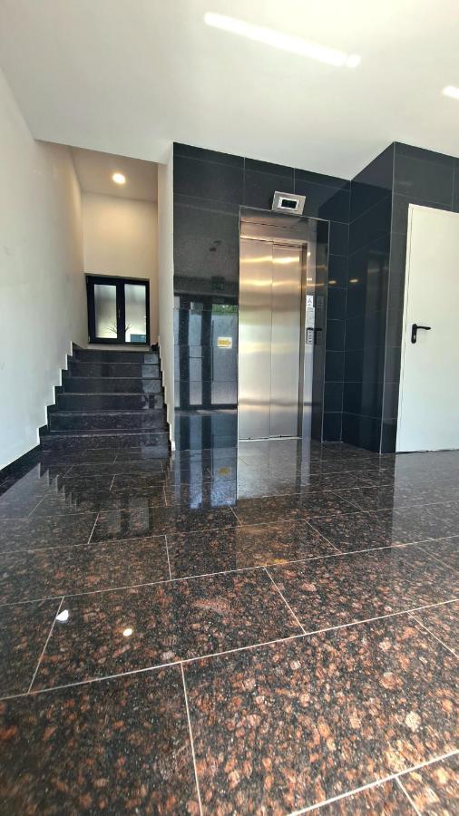 Ris Dublu Universitate, Centrul Vechi Apartment Bukarest