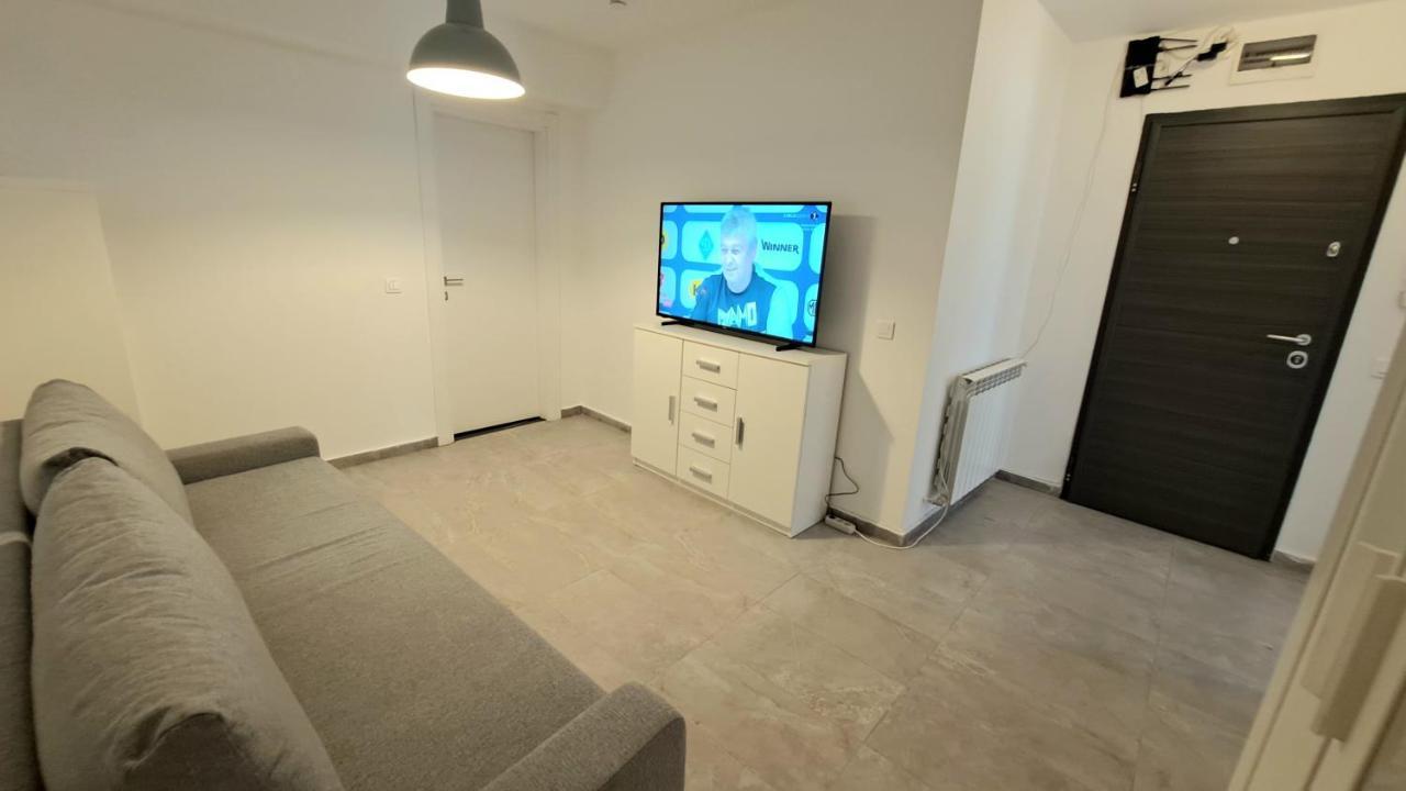 Apartment Ris Dublu Universitate, Centrul Vechi *