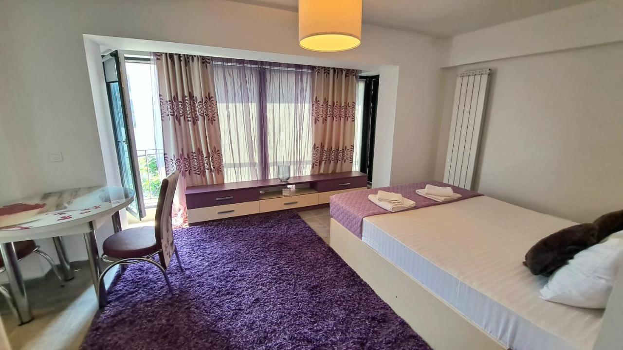 Ris Dublu Universitate, Centrul Vechi Apartment